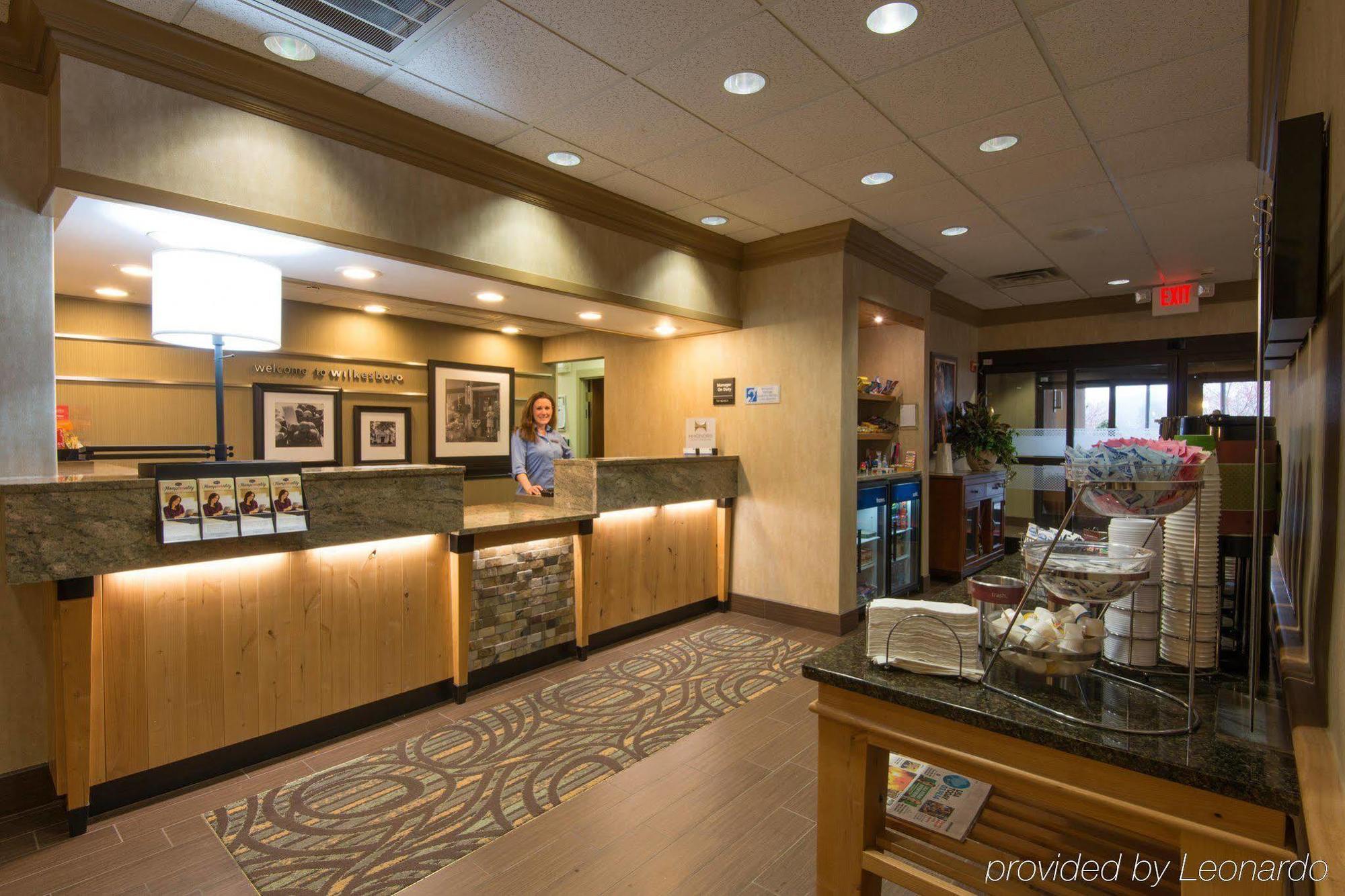 Hampton Inn Wilkesboro Exterior photo